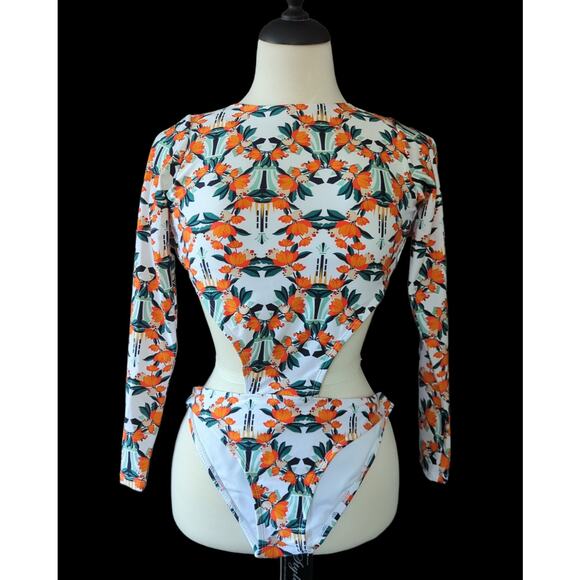 New Stylish Swimwear Long Sleeve Open Back One Piece Swim Suit Size M - Picture 1 of 5